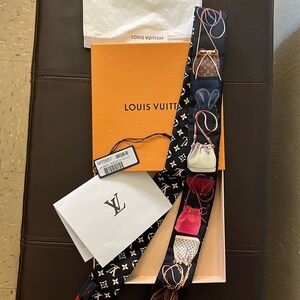 Louis Vuitton Bandeau